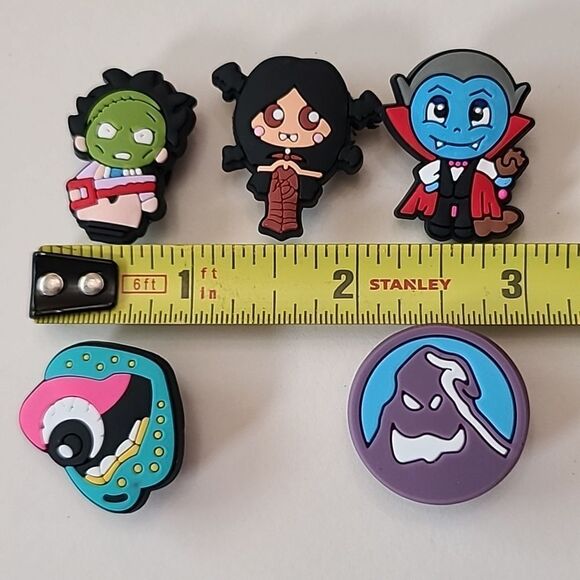 Monsters 5-pc Croc Shoe Charms Vampire Dracula Frankenstein Lips Eyeball Jewelry - Picture 2 of 4